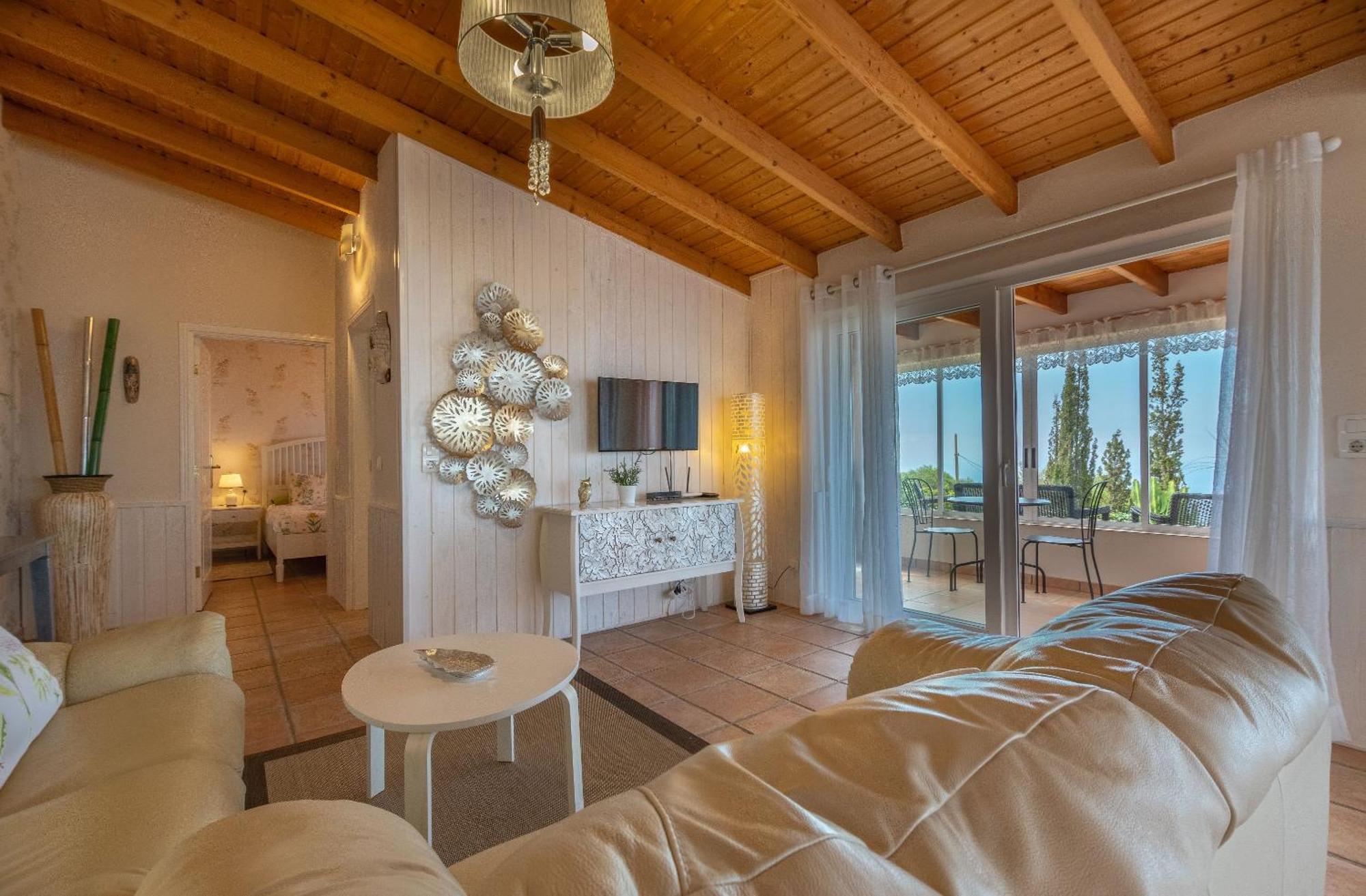Villa Hibisco, Jacuzzi Y Vistas Al Atlantico 阿德耶 外观 照片