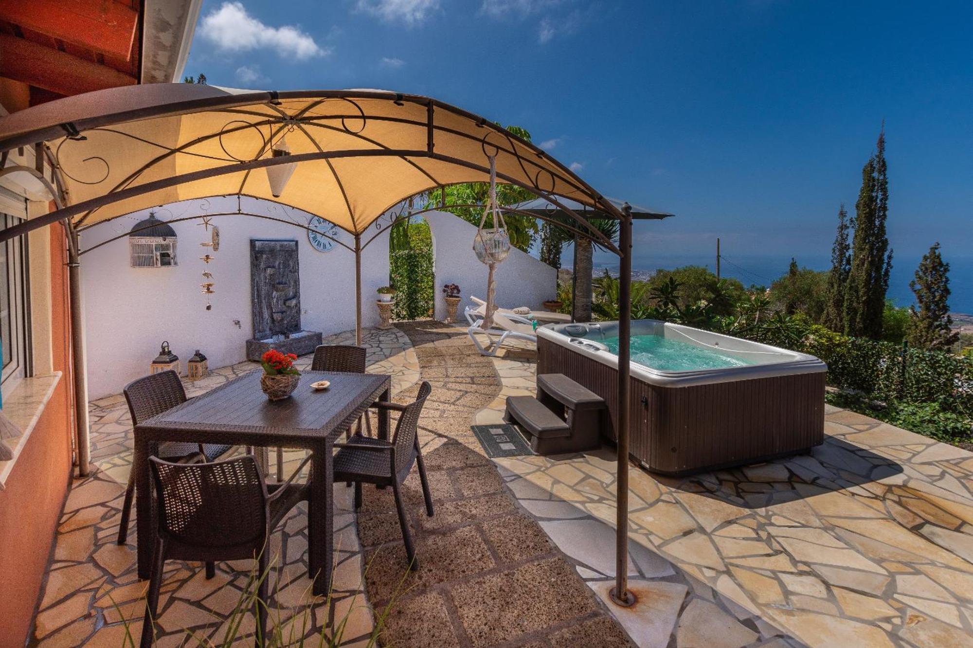 Villa Hibisco, Jacuzzi Y Vistas Al Atlantico 阿德耶 外观 照片