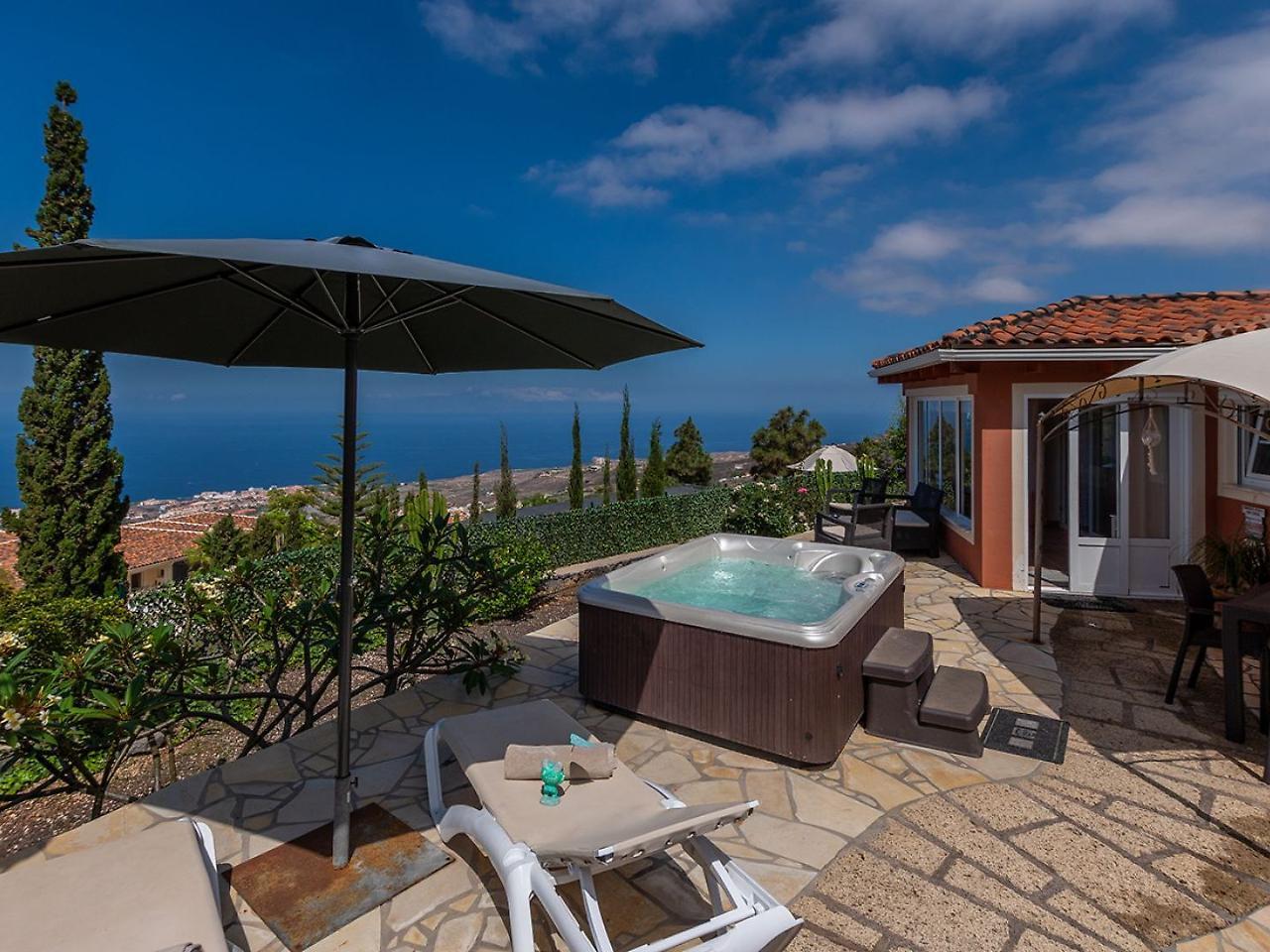 Villa Hibisco, Jacuzzi Y Vistas Al Atlantico 阿德耶 外观 照片