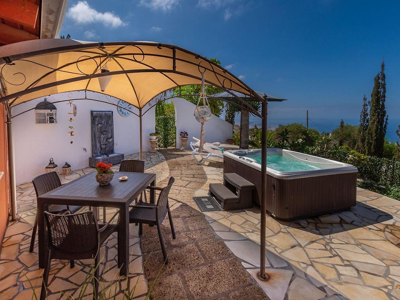Villa Hibisco, Jacuzzi Y Vistas Al Atlantico 阿德耶 外观 照片